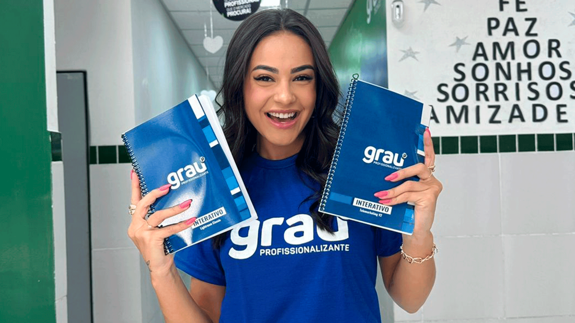 Grau