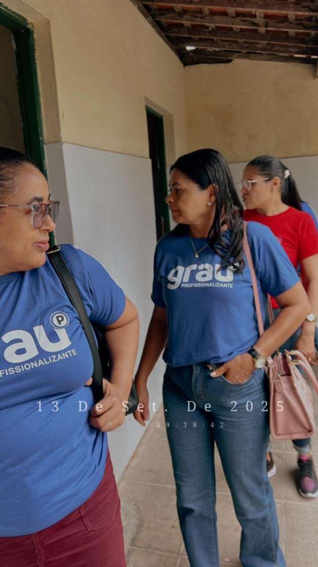 Grau