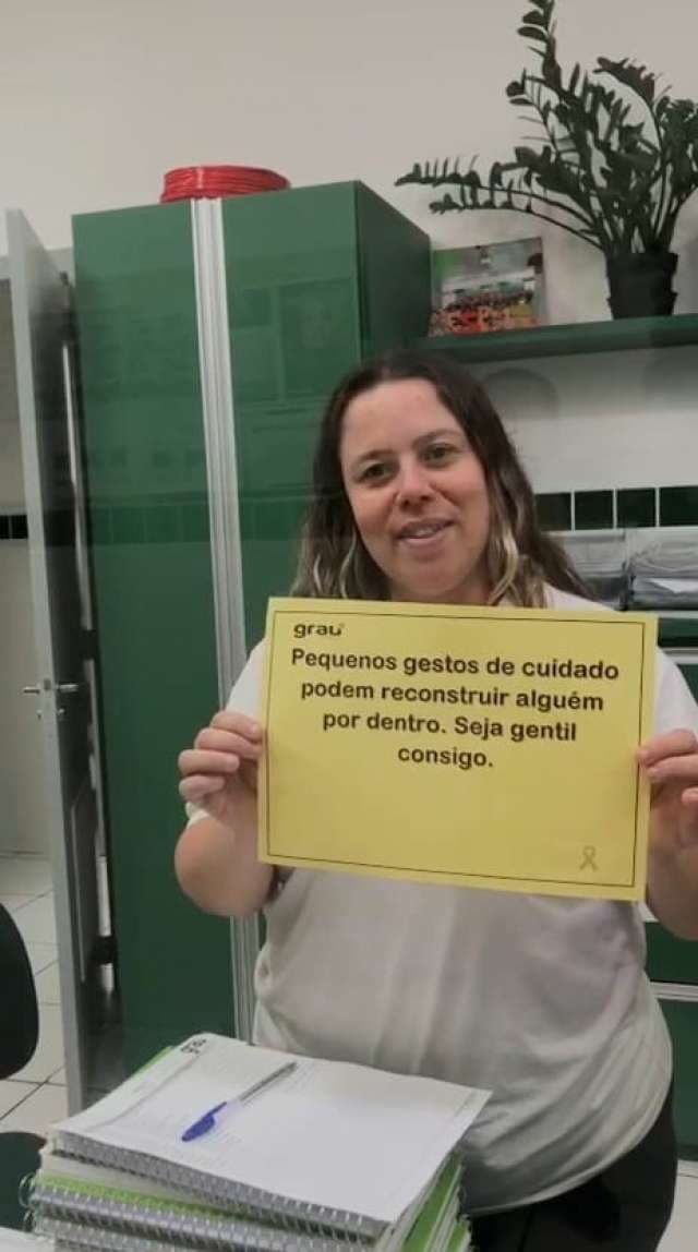 Grau