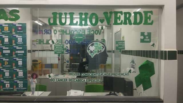 Grau