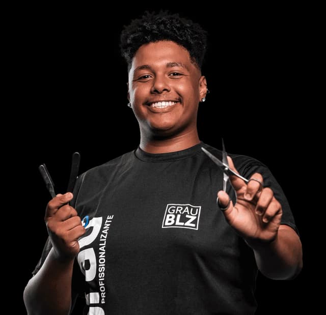 Profissional do curso barbeiro