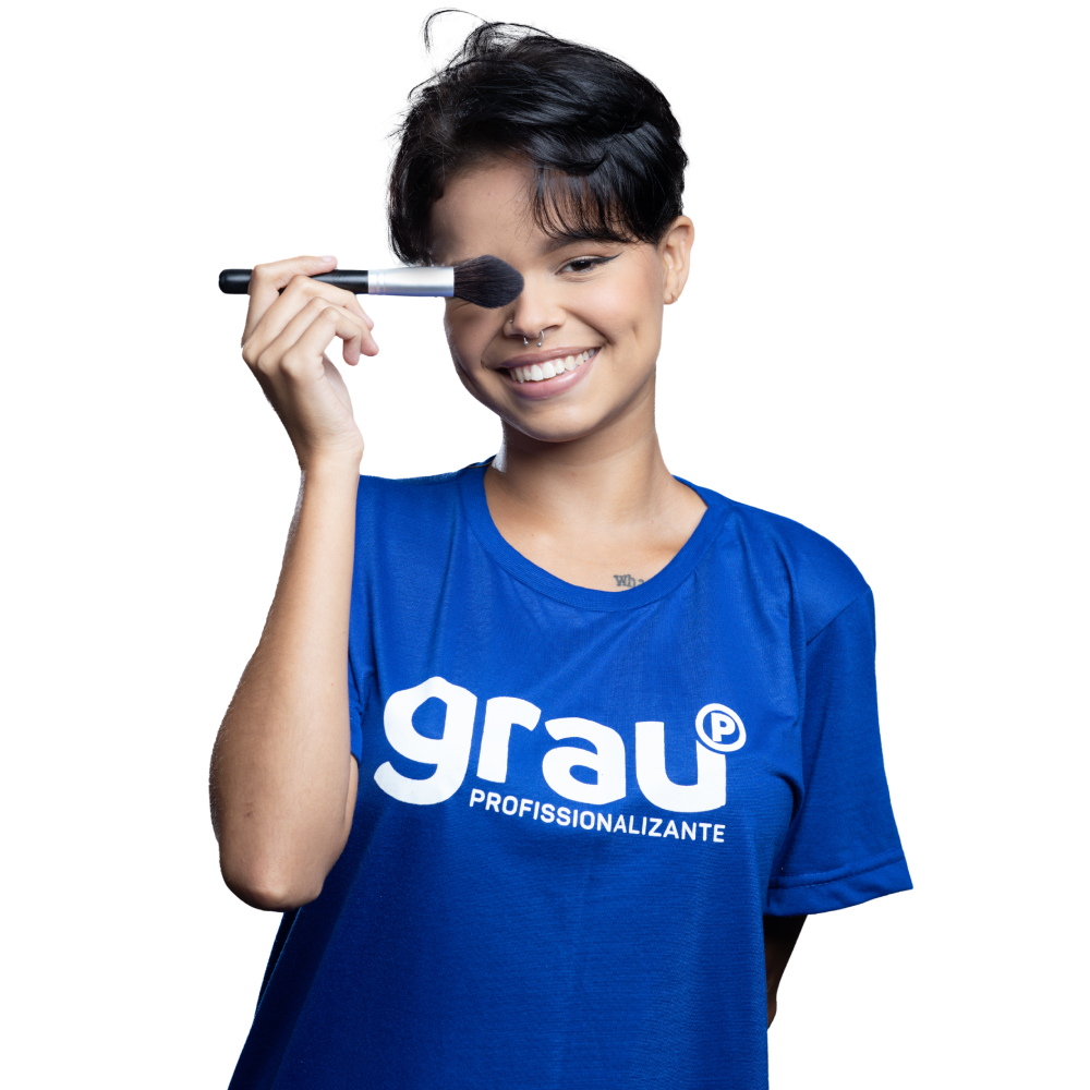 Profissional do curso maquiagem