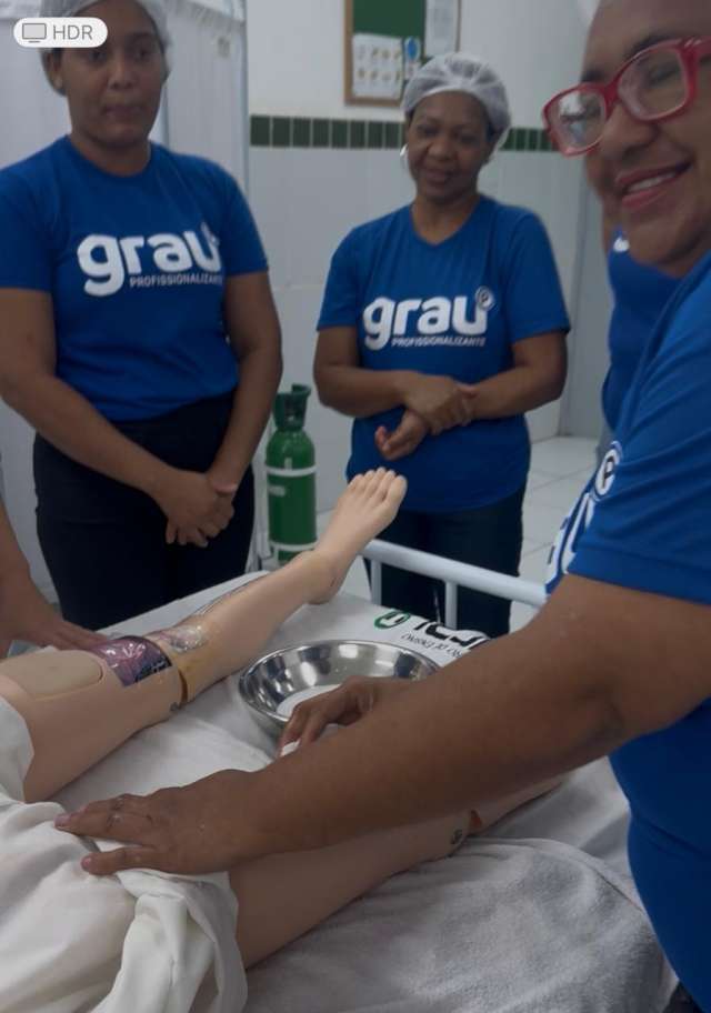 Grau